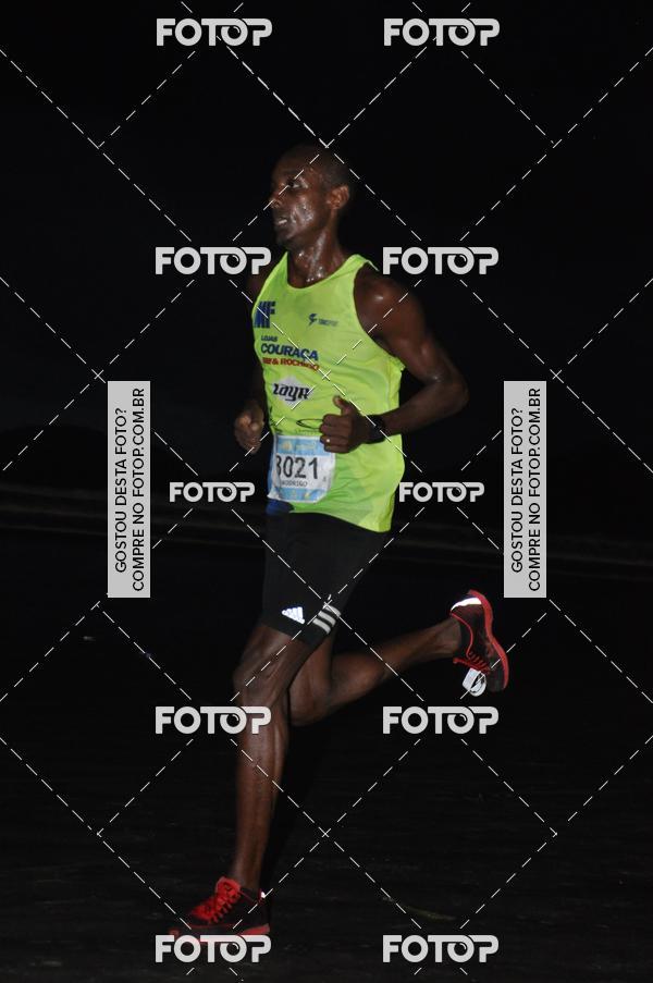 Buy your photos of the eventCircuito Jovem Pan Night Run - Etapa Santos on Fotop