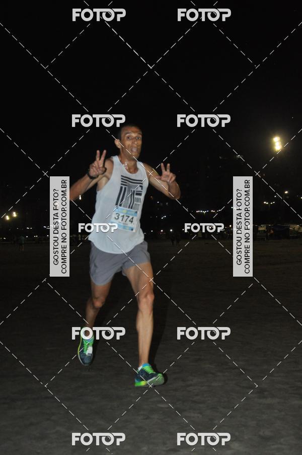 Buy your photos of the eventCircuito Jovem Pan Night Run - Etapa Santos on Fotop