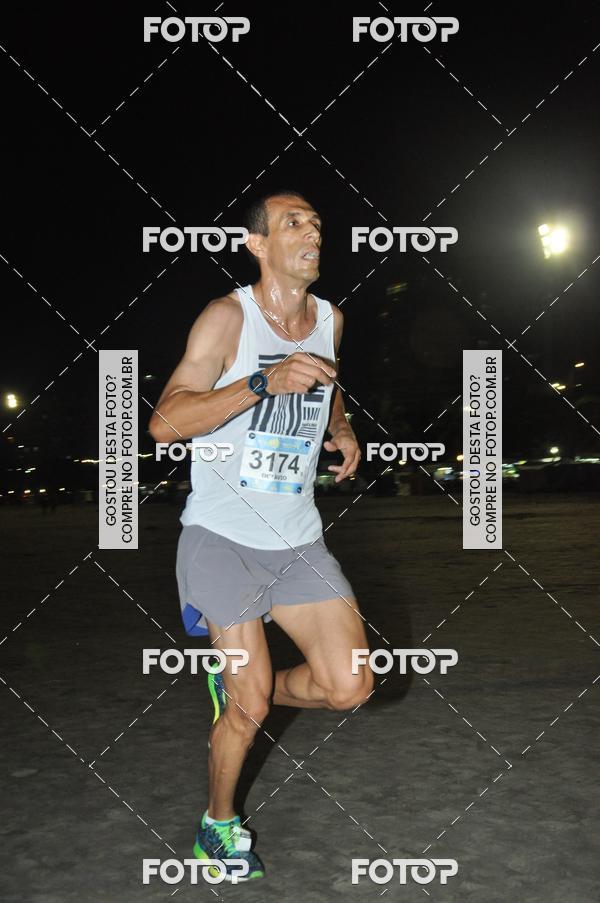 Buy your photos of the eventCircuito Jovem Pan Night Run - Etapa Santos on Fotop