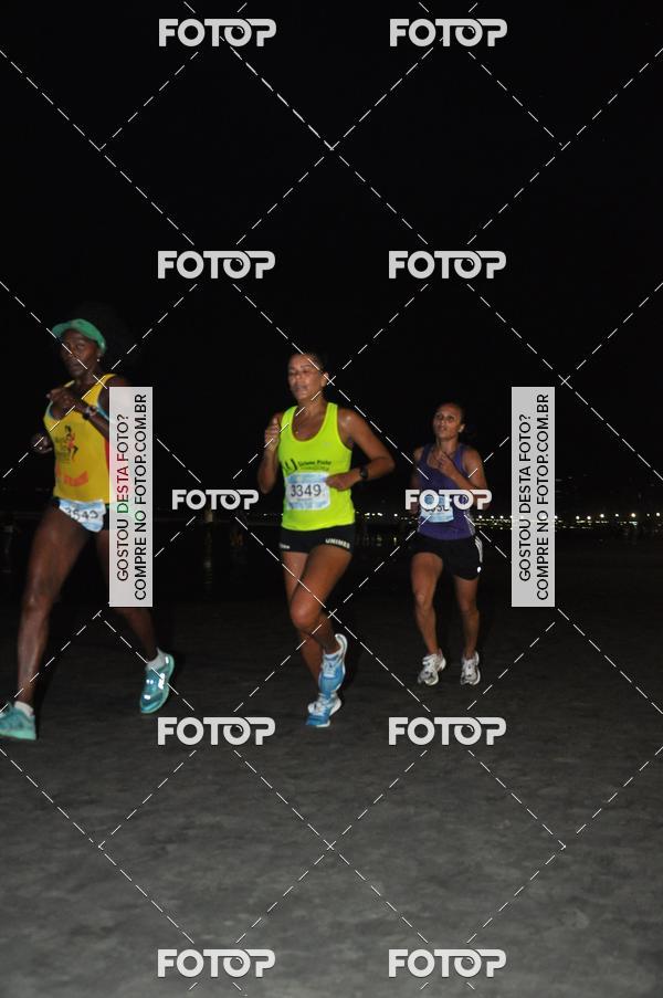 Buy your photos of the eventCircuito Jovem Pan Night Run - Etapa Santos on Fotop