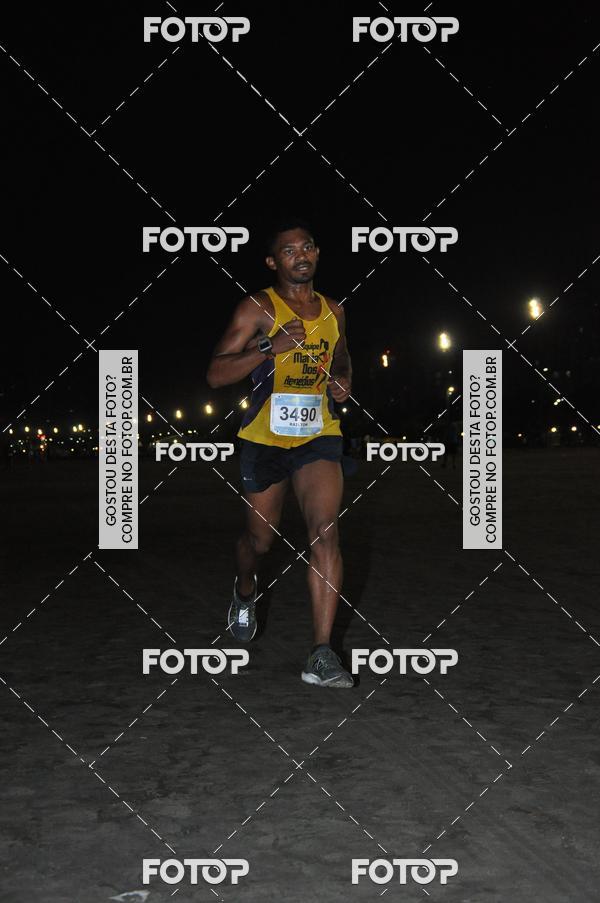 Buy your photos of the eventCircuito Jovem Pan Night Run - Etapa Santos on Fotop