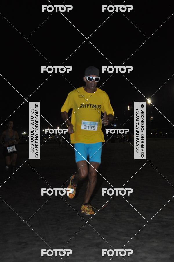 Buy your photos of the eventCircuito Jovem Pan Night Run - Etapa Santos on Fotop