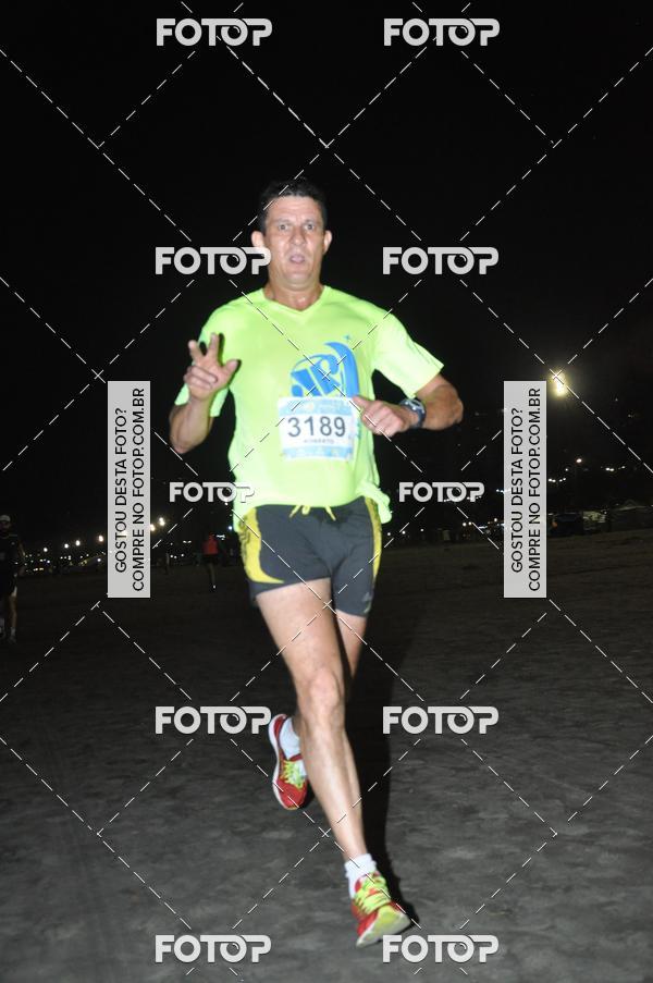 Buy your photos of the eventCircuito Jovem Pan Night Run - Etapa Santos on Fotop