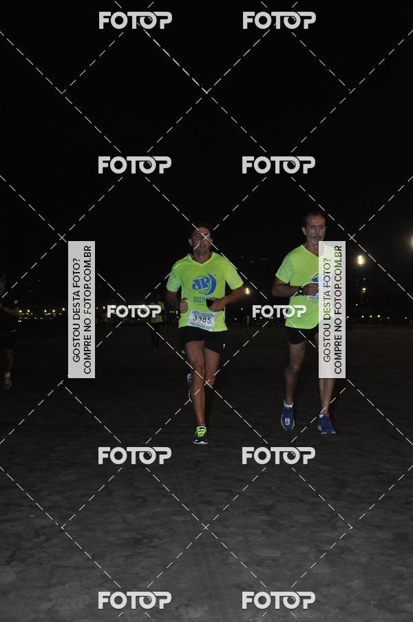 Buy your photos of the eventCircuito Jovem Pan Night Run - Etapa Santos on Fotop