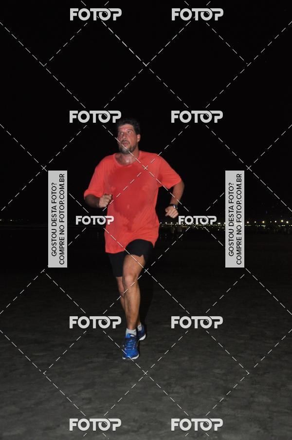 Buy your photos of the eventCircuito Jovem Pan Night Run - Etapa Santos on Fotop