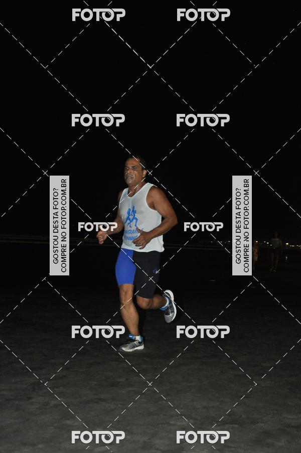 Buy your photos of the eventCircuito Jovem Pan Night Run - Etapa Santos on Fotop