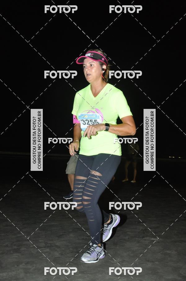 Buy your photos of the eventCircuito Jovem Pan Night Run - Etapa Santos on Fotop