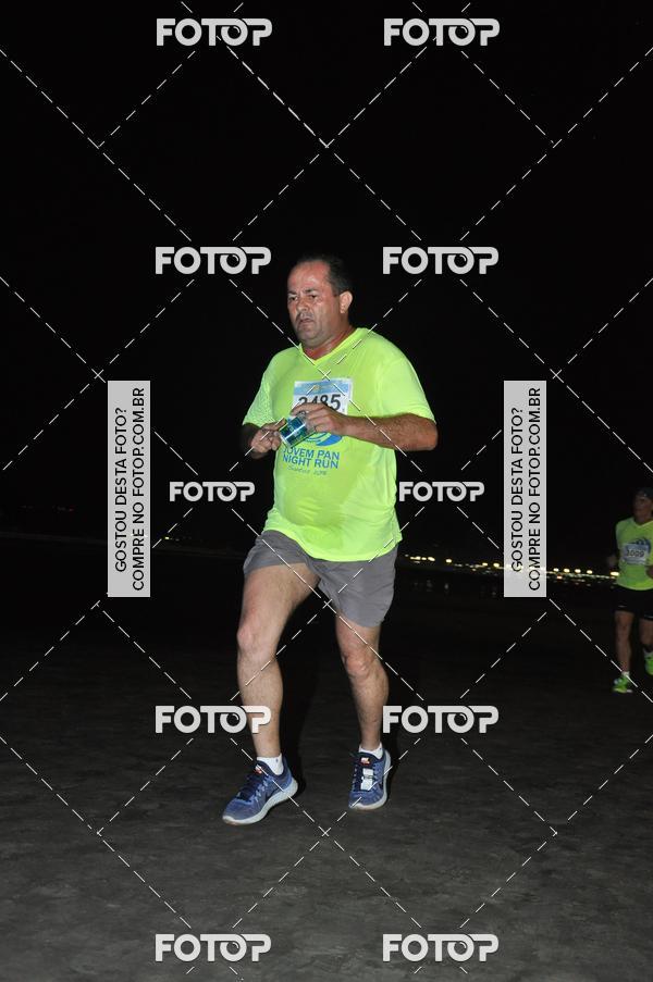Buy your photos of the eventCircuito Jovem Pan Night Run - Etapa Santos on Fotop