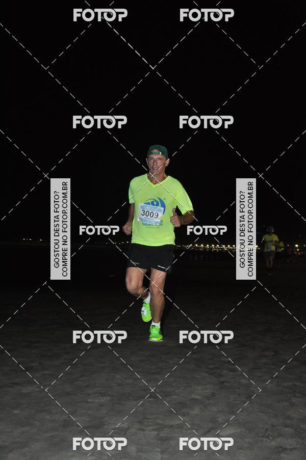 Buy your photos of the eventCircuito Jovem Pan Night Run - Etapa Santos on Fotop