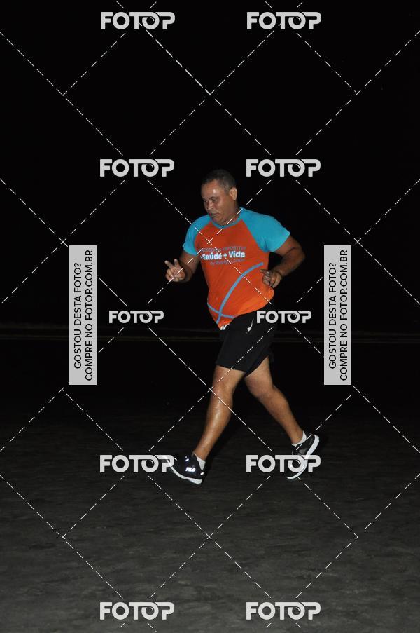 Buy your photos of the eventCircuito Jovem Pan Night Run - Etapa Santos on Fotop
