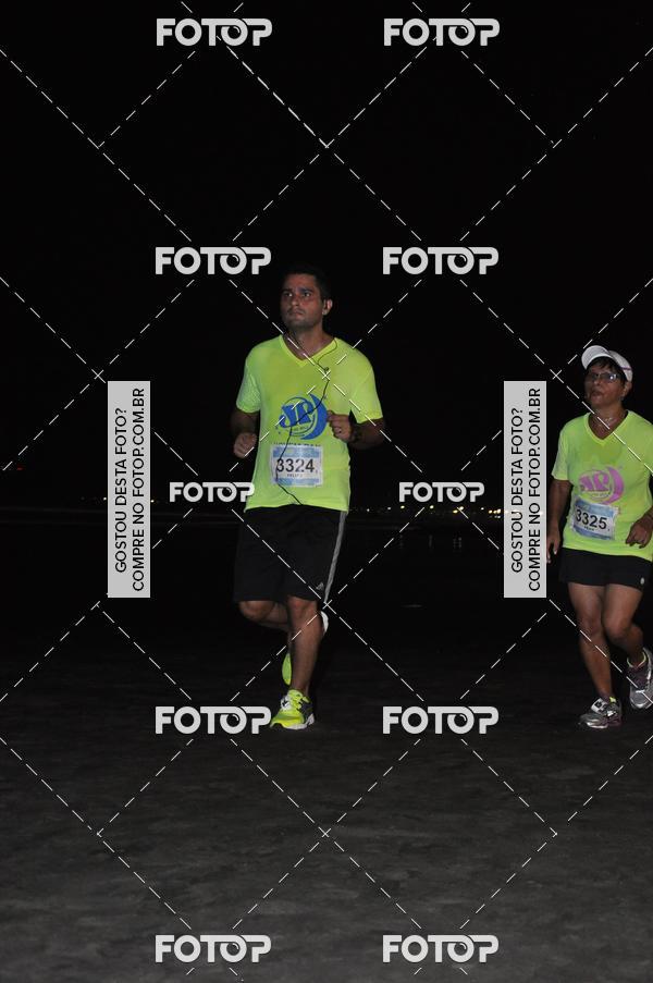 Buy your photos of the eventCircuito Jovem Pan Night Run - Etapa Santos on Fotop