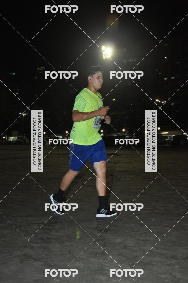 Buy your photos of the eventCircuito Jovem Pan Night Run - Etapa Santos on Fotop