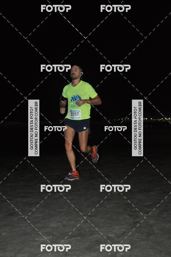 Buy your photos of the eventCircuito Jovem Pan Night Run - Etapa Santos on Fotop