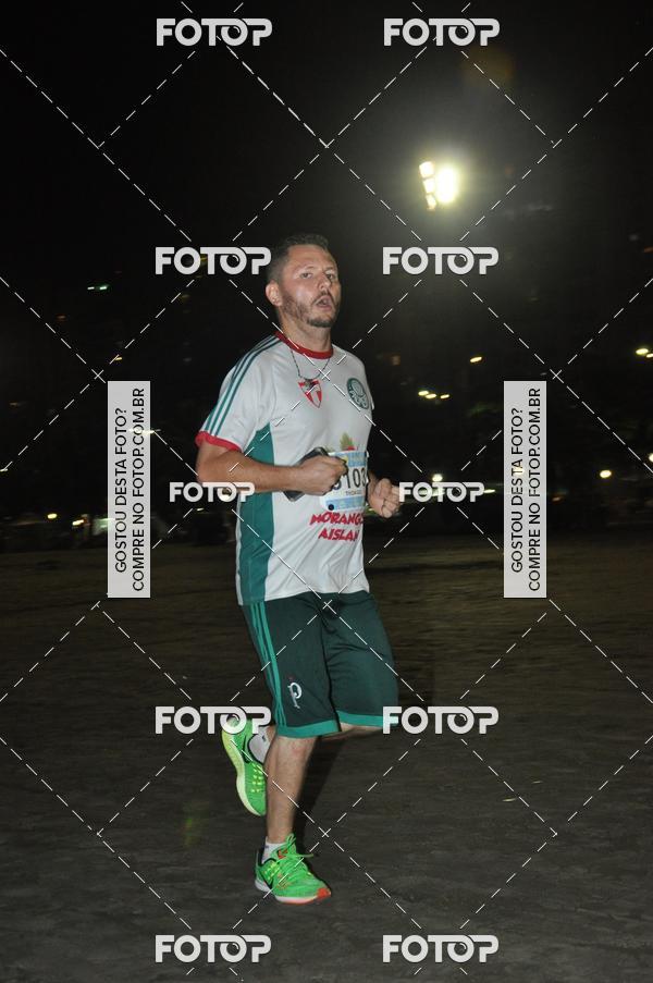 Buy your photos of the eventCircuito Jovem Pan Night Run - Etapa Santos on Fotop