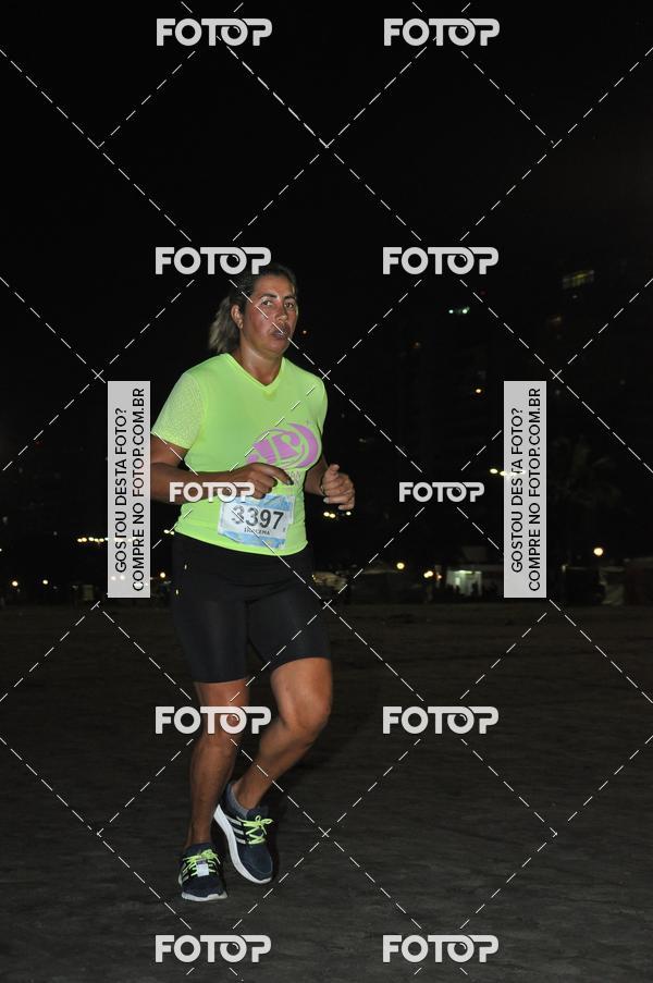 Buy your photos of the eventCircuito Jovem Pan Night Run - Etapa Santos on Fotop