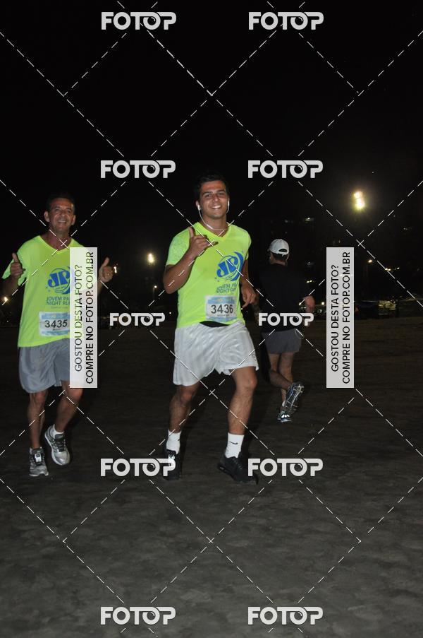 Buy your photos of the eventCircuito Jovem Pan Night Run - Etapa Santos on Fotop