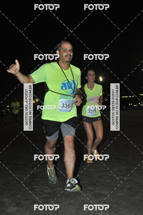 Buy your photos of the eventCircuito Jovem Pan Night Run - Etapa Santos on Fotop