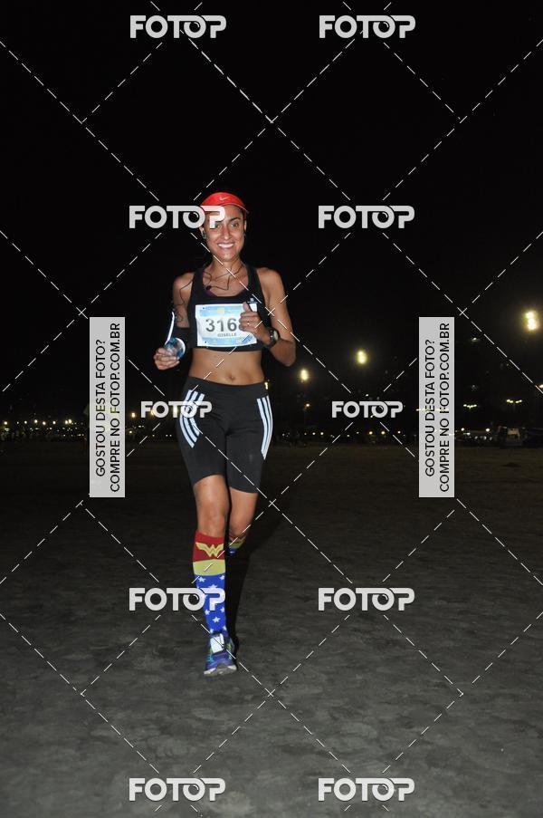 Buy your photos of the eventCircuito Jovem Pan Night Run - Etapa Santos on Fotop