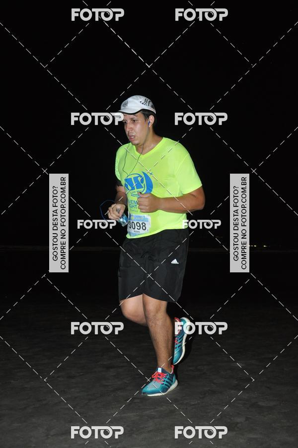 Buy your photos of the eventCircuito Jovem Pan Night Run - Etapa Santos on Fotop