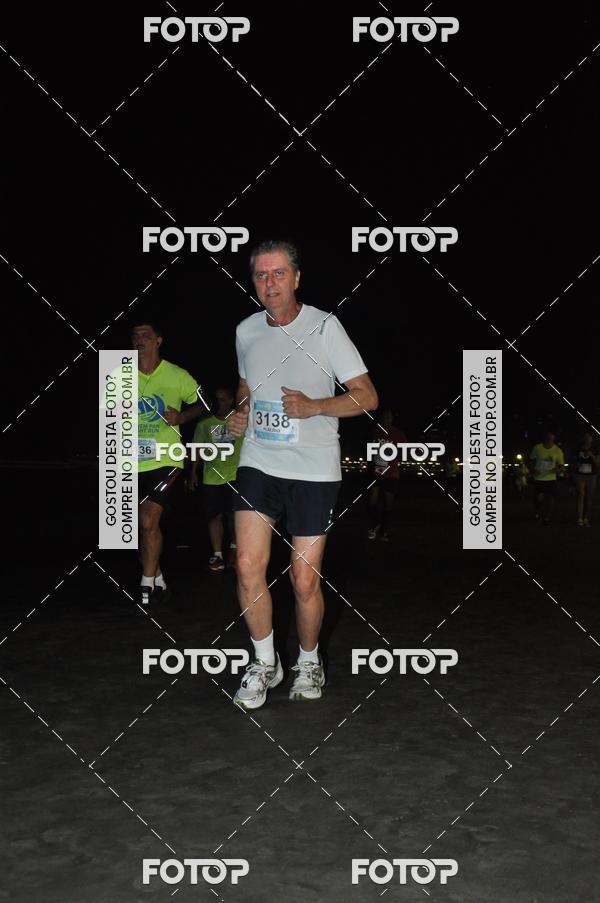 Buy your photos of the eventCircuito Jovem Pan Night Run - Etapa Santos on Fotop