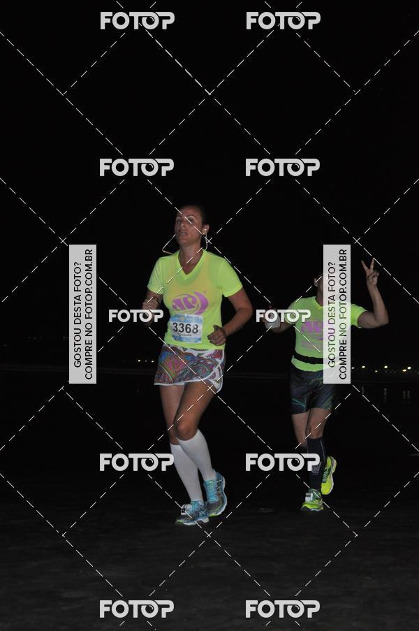 Buy your photos of the eventCircuito Jovem Pan Night Run - Etapa Santos on Fotop