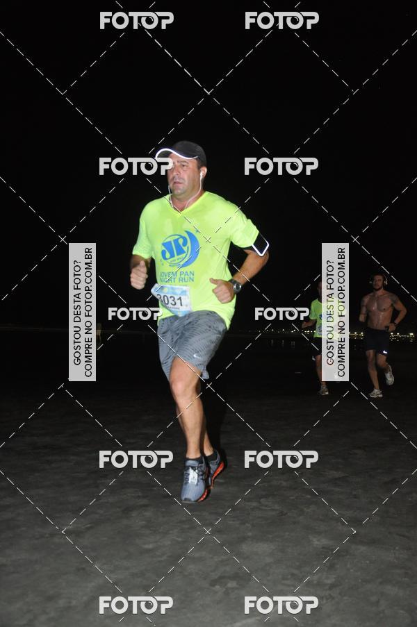 Buy your photos of the eventCircuito Jovem Pan Night Run - Etapa Santos on Fotop