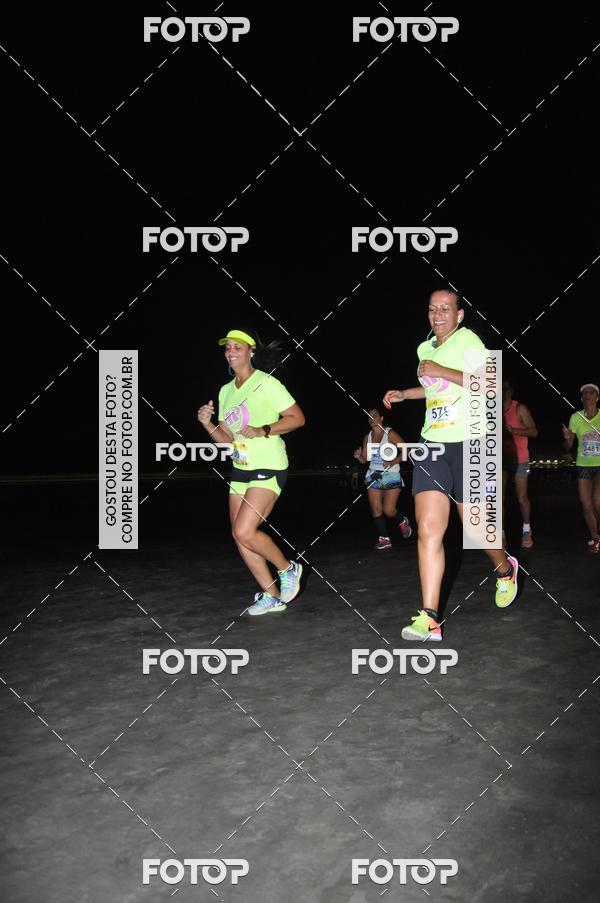 Buy your photos of the eventCircuito Jovem Pan Night Run - Etapa Santos on Fotop