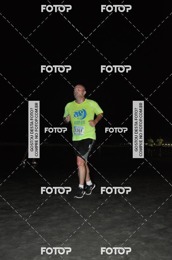 Buy your photos of the eventCircuito Jovem Pan Night Run - Etapa Santos on Fotop