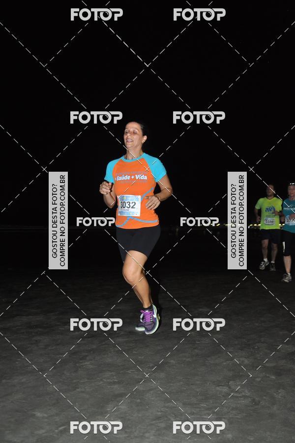 Buy your photos of the eventCircuito Jovem Pan Night Run - Etapa Santos on Fotop