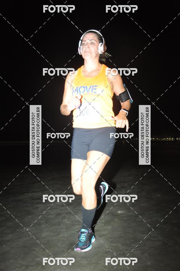 Buy your photos of the eventCircuito Jovem Pan Night Run - Etapa Santos on Fotop