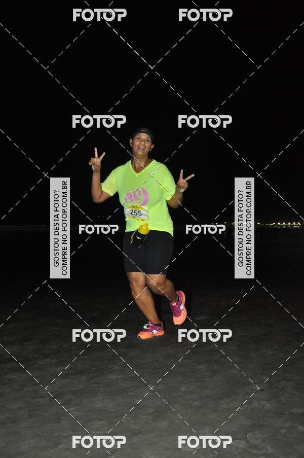 Buy your photos of the eventCircuito Jovem Pan Night Run - Etapa Santos on Fotop