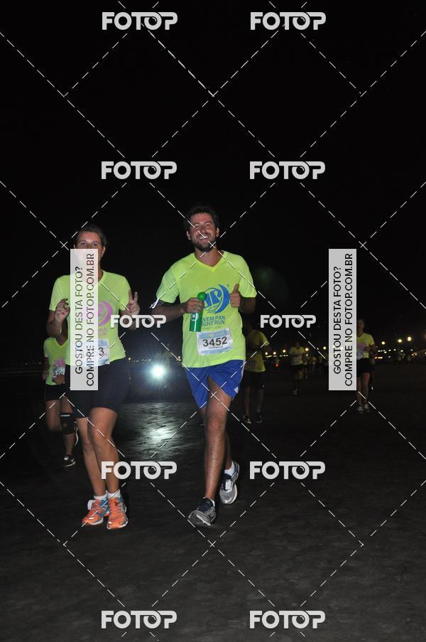 Buy your photos of the eventCircuito Jovem Pan Night Run - Etapa Santos on Fotop
