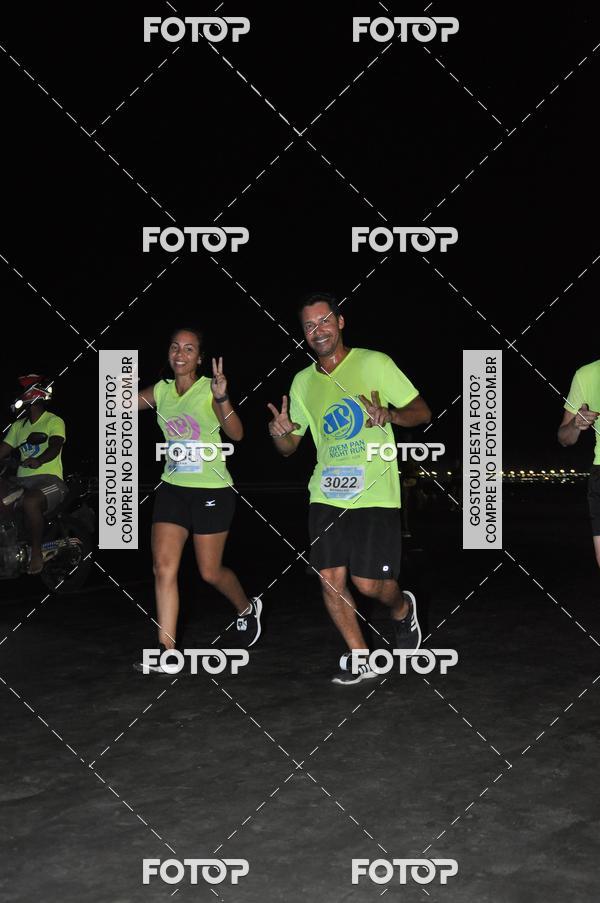 Buy your photos of the eventCircuito Jovem Pan Night Run - Etapa Santos on Fotop