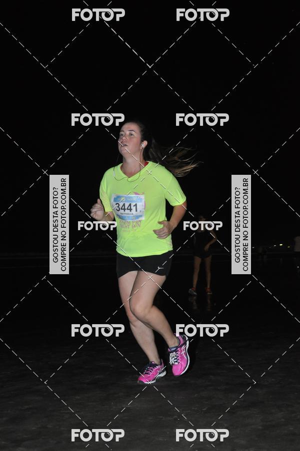 Buy your photos of the eventCircuito Jovem Pan Night Run - Etapa Santos on Fotop