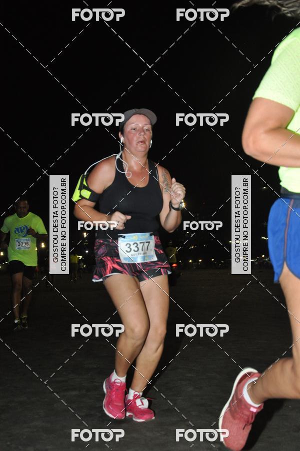 Buy your photos of the eventCircuito Jovem Pan Night Run - Etapa Santos on Fotop