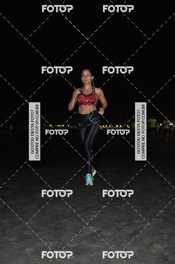 Buy your photos of the eventCircuito Jovem Pan Night Run - Etapa Santos on Fotop