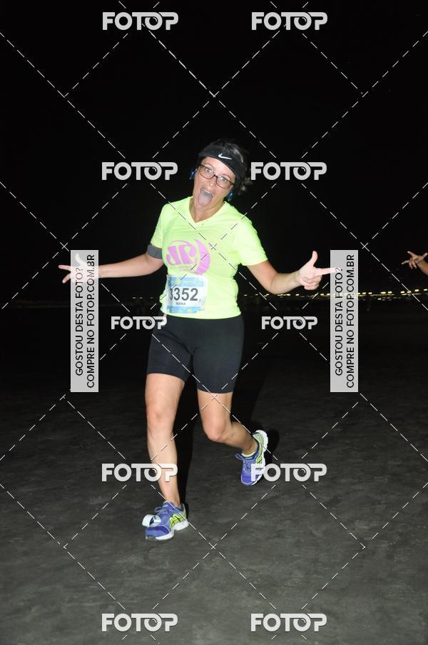 Buy your photos of the eventCircuito Jovem Pan Night Run - Etapa Santos on Fotop