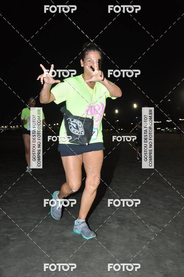 Buy your photos of the eventCircuito Jovem Pan Night Run - Etapa Santos on Fotop