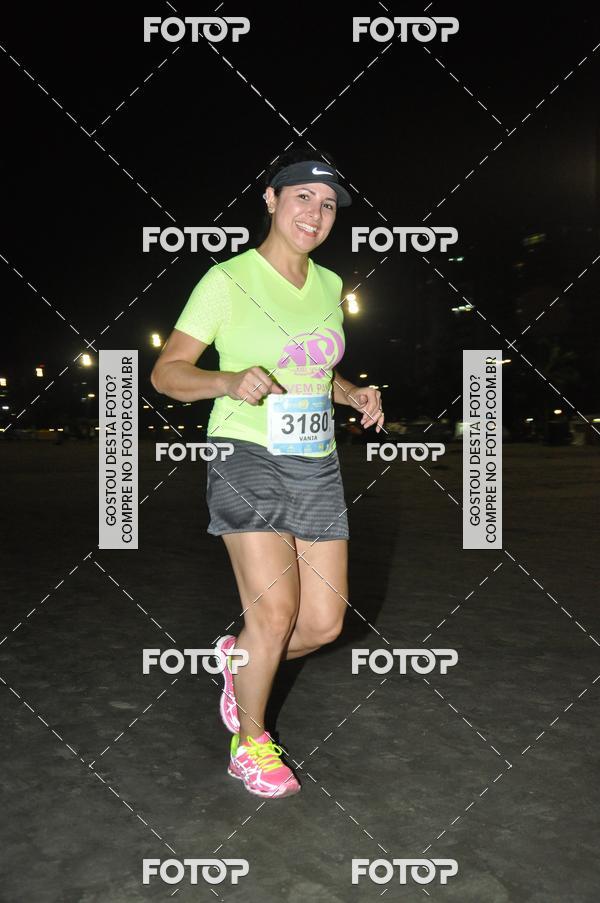Buy your photos of the eventCircuito Jovem Pan Night Run - Etapa Santos on Fotop