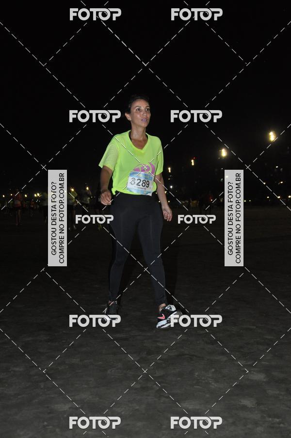 Buy your photos of the eventCircuito Jovem Pan Night Run - Etapa Santos on Fotop