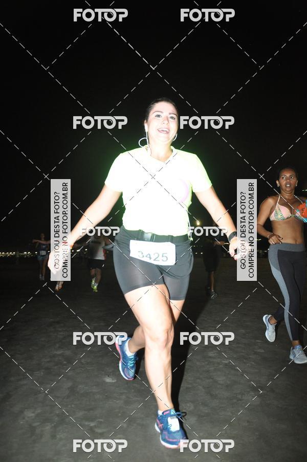Buy your photos of the eventCircuito Jovem Pan Night Run - Etapa Santos on Fotop