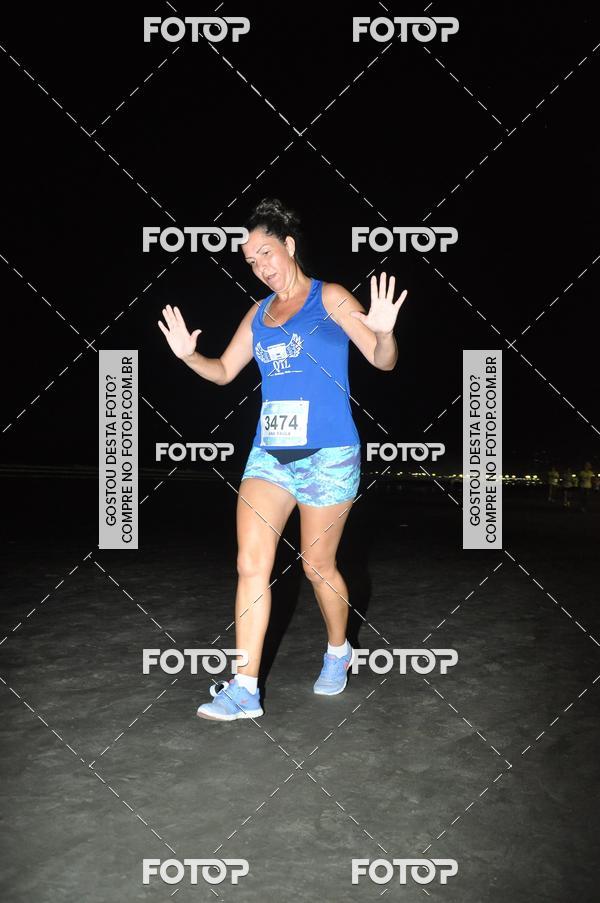 Buy your photos of the eventCircuito Jovem Pan Night Run - Etapa Santos on Fotop