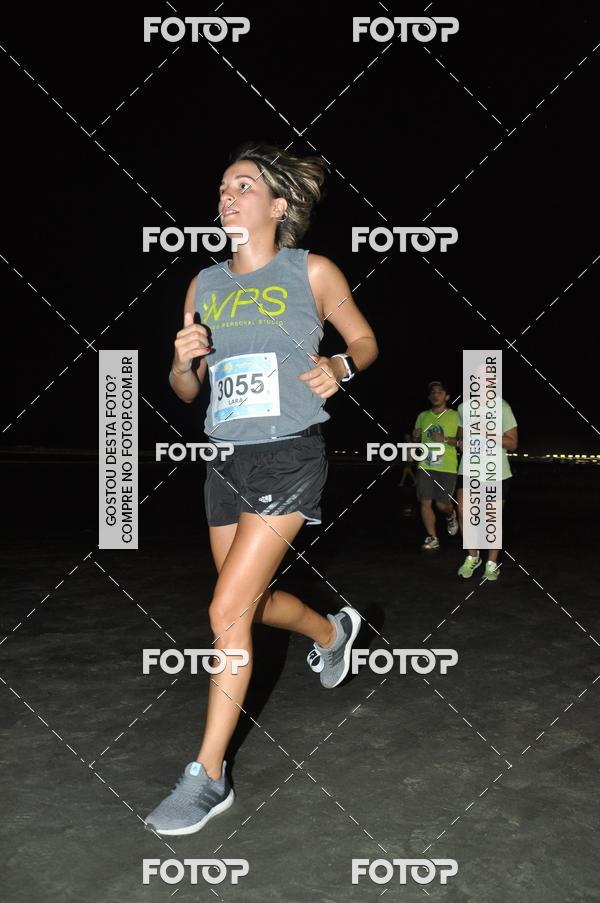 Buy your photos of the eventCircuito Jovem Pan Night Run - Etapa Santos on Fotop
