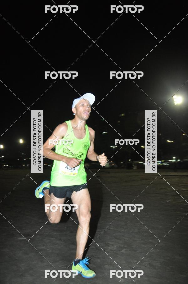 Buy your photos of the eventCircuito Jovem Pan Night Run - Etapa Santos on Fotop