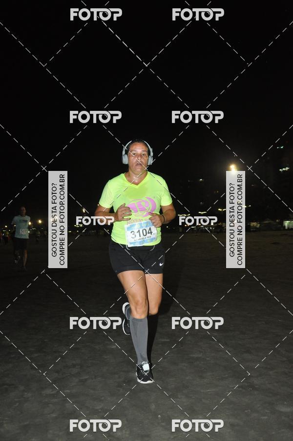 Buy your photos of the eventCircuito Jovem Pan Night Run - Etapa Santos on Fotop