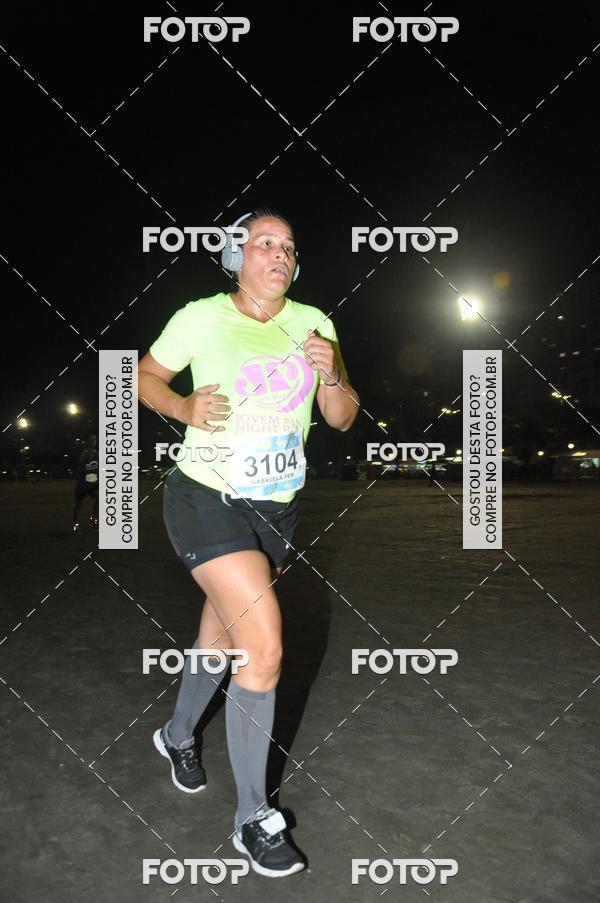 Buy your photos of the eventCircuito Jovem Pan Night Run - Etapa Santos on Fotop