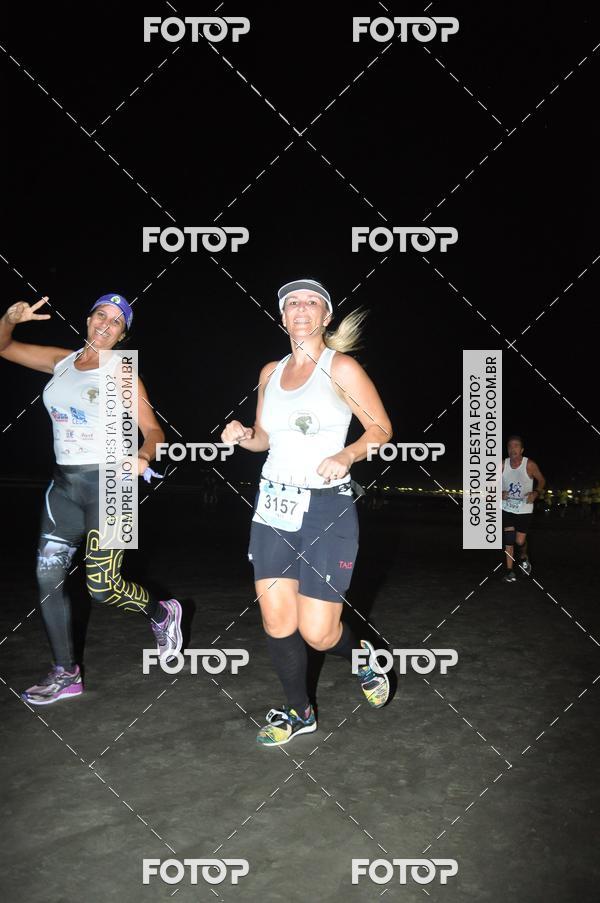 Buy your photos of the eventCircuito Jovem Pan Night Run - Etapa Santos on Fotop