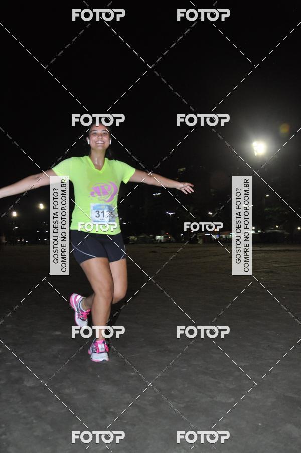 Buy your photos of the eventCircuito Jovem Pan Night Run - Etapa Santos on Fotop
