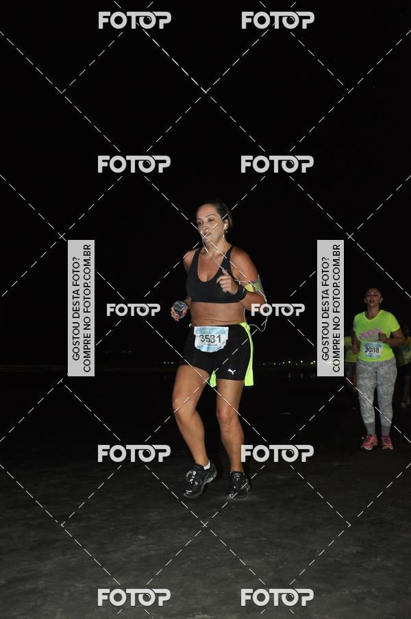 Buy your photos of the eventCircuito Jovem Pan Night Run - Etapa Santos on Fotop