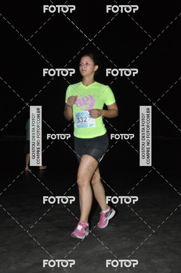 Buy your photos of the eventCircuito Jovem Pan Night Run - Etapa Santos on Fotop